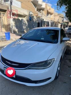 كرايسلر 200